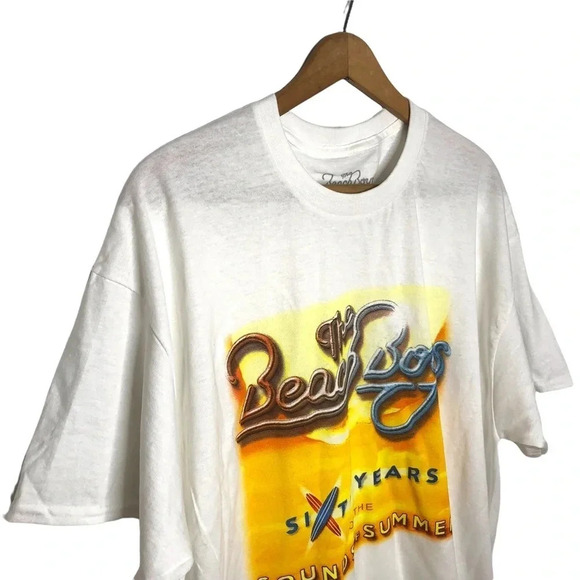 THE BEACH BOYS Sixty Years of Sounds of Summer Graphic 2022 Cruise Merch T Shirt - Picture 3 of 6